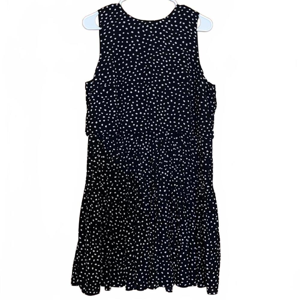 Ann Taylor Black White Polka Dot Sleeveless Dress Pleated Size 12 Petite NWT